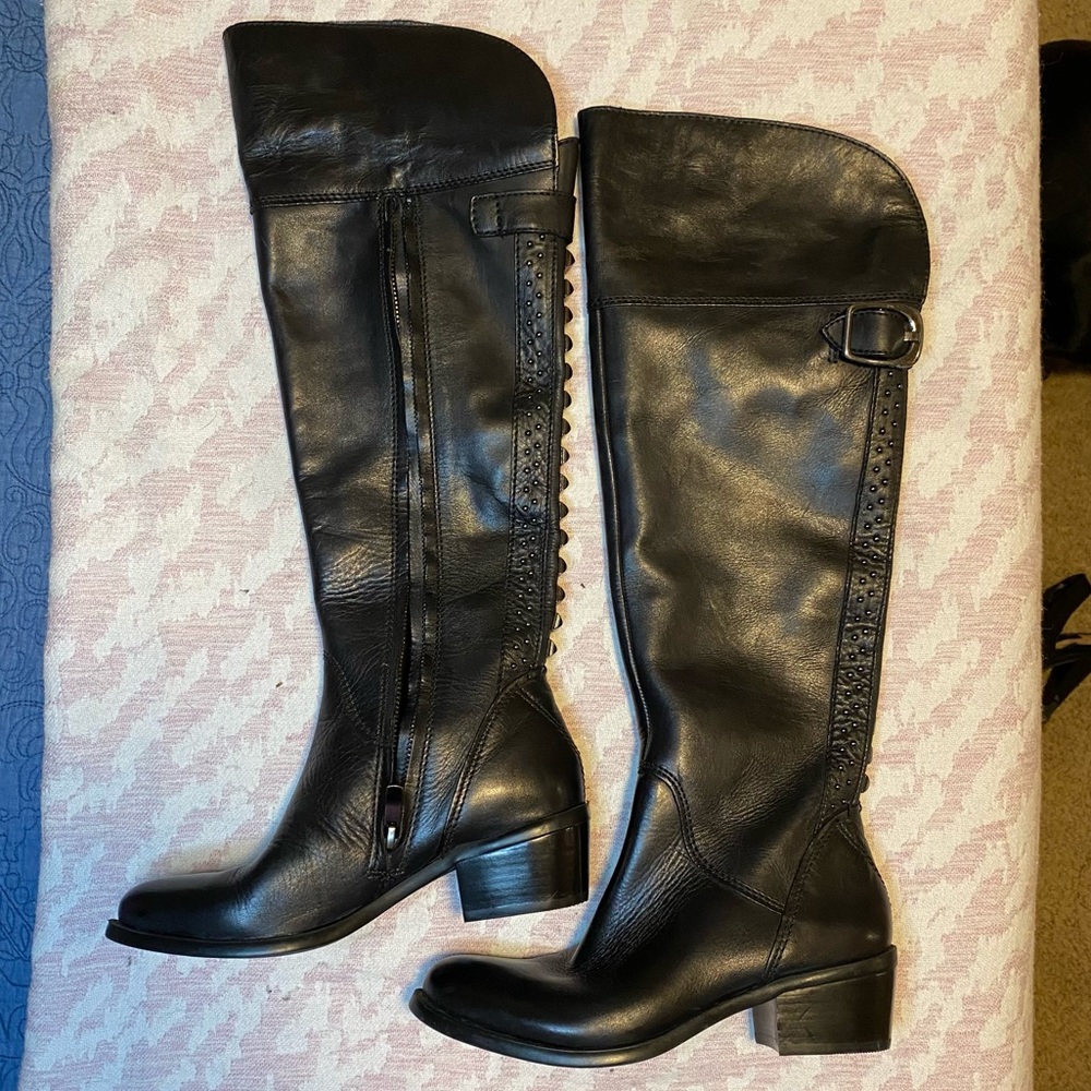 VINCE CAMUTO SIZE 6 OVER KNEE BOOTS
